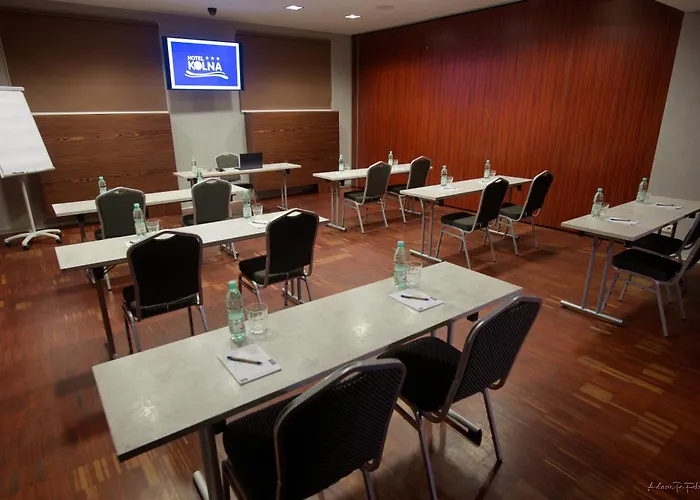 Kolna - Darmowy Parking, Basen W Cenie 3* Kraków