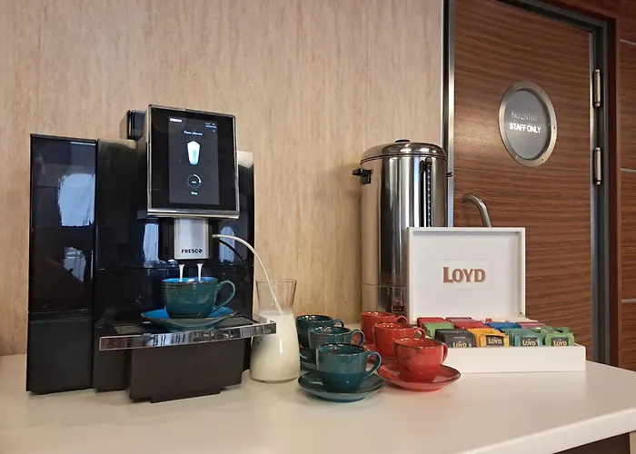 Kolna - Darmowy Parking, Basen W Cenie Hotel 3*