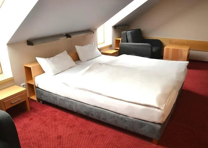 Hotel Kolna - Darmowy Parking, Basen W Cenie 3*