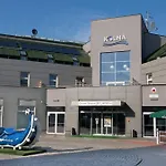 Kolna - Darmowy Parking, Basen W Cenie Hotel 3*