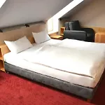 Hotel Kolna - Darmowy Parking, Basen W Cenie 3*