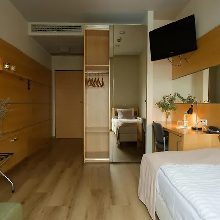 Otel Kolna