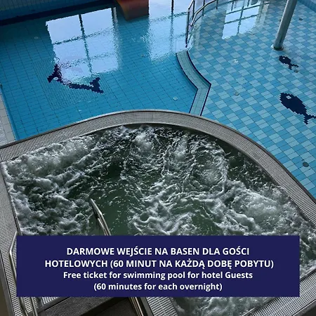 Kolna - Darmowy Parking, Basen W Cenie Hotel 3*