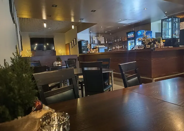 Kolna - Darmowy Parking, Basen W Cenie 酒店 3*