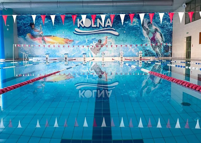 Kolna - Darmowy Parking, Basen W Cenie